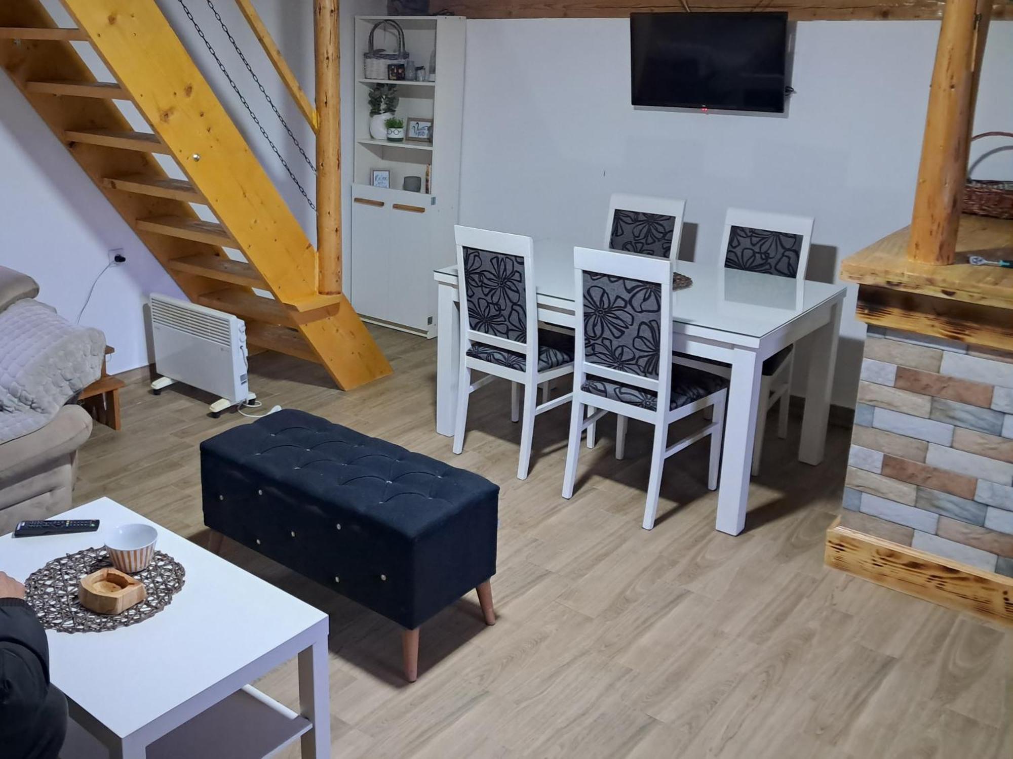 Cottage Bellis Poscenje Habitación foto